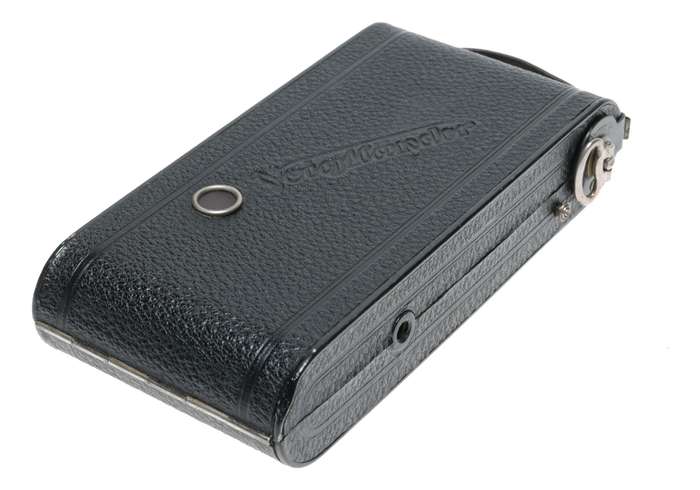 Voigtlander Bessa 1929 Folding 6x9 Roll Film Camera Voigtar 1:7.7