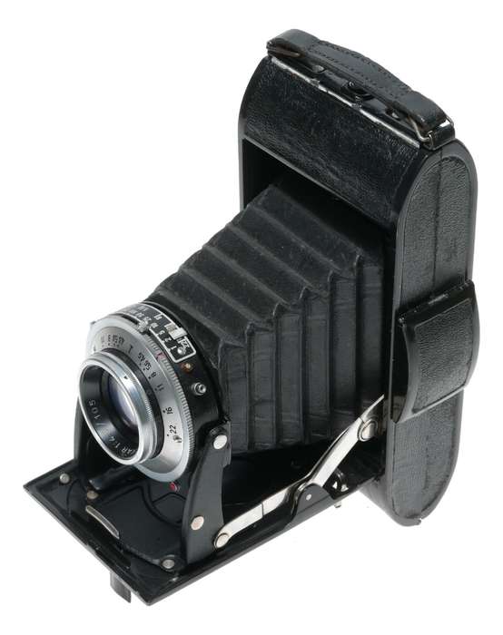 Voigtlander Bessa Dual Format Folding Camera Vaskar 4.5/105
