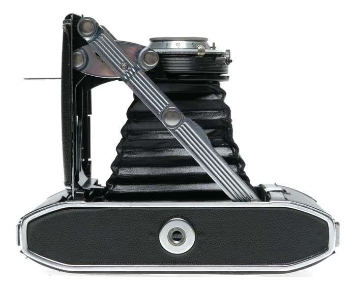 Kodak Tourist Folding 620 Film Camera Anaston 4.5/105mm