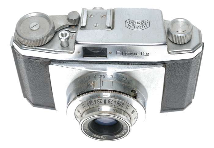 Braun Gloriette 35mm Film Camera Steinheil Cassar 2.8/45