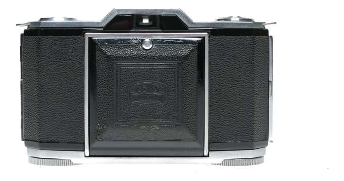 Zeiss Ikon Ikonta 35 522/24 Folding Camera Novar 1:3.5 f=4.5cm