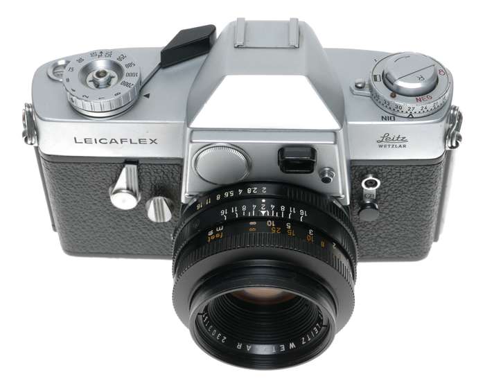 Leicaflex 1st version 35mm SLR film camera Summicron-R lens kit