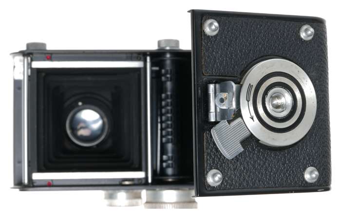Rolleicord Model IV Schneider Xenar 1:3.5/75