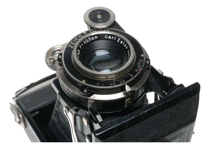 Zeiss Super Ikonta C 530/2 Folding RF Camera Tessar 1:4.5 f=10.5cm