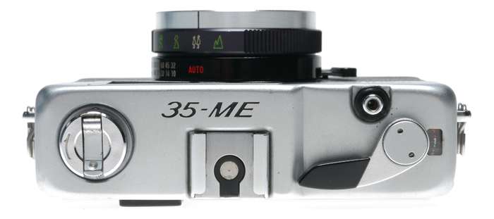 Yashica 35-ME Film Compact Viewfinder Camera Yashinon 1:2.8/38mm