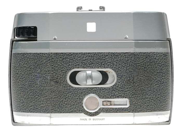Bilora Bella 44 Model 3 Viewfinder 127 Roll Film Camera Biloskop 1:8