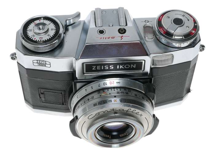 Zeiss Ikon Super BC 35mm SLR Film Camera Tessar 2.8/50 Ikoblitz Case