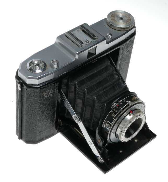 Zeiss Ikon Nettar II 517/16 6x6 Folding Camera Novar 1:6.3/7.5cm Vario