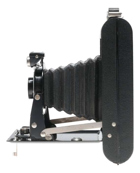 Kodak Six-20 Folding Brownie 620 Roll Film Camera in Box
