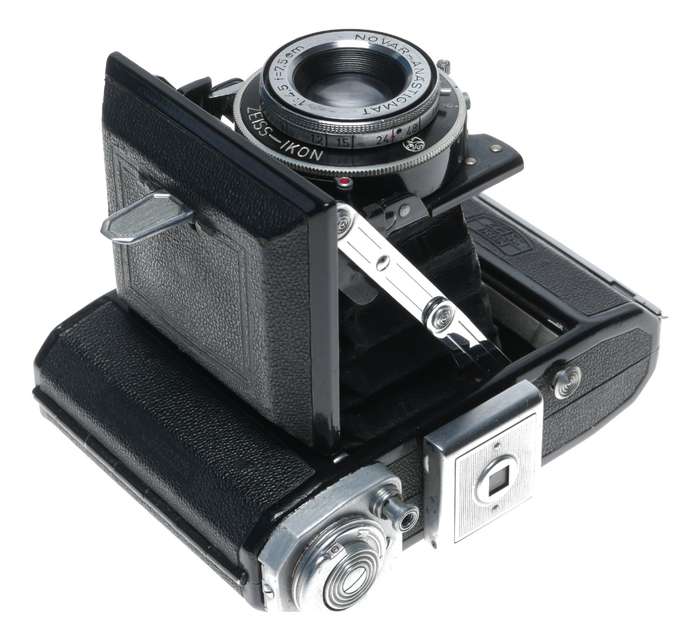 Zeiss Ikon Ikonta A 521 4.5x6cm Pre-war Folding Novar 1:4.5 f=7.5cm
