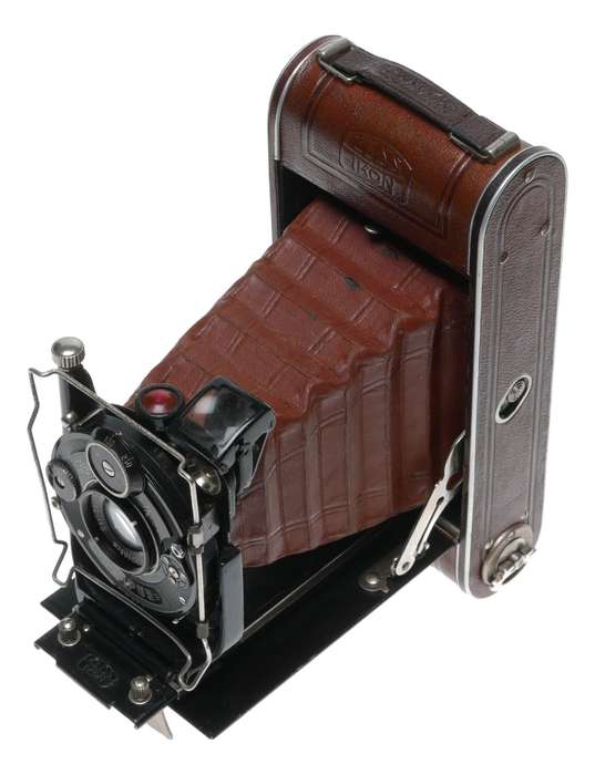 Zeiss Ikon Cocarette Luxus 1 521/2 Folding Camera Tessar 6.3/10.5cm