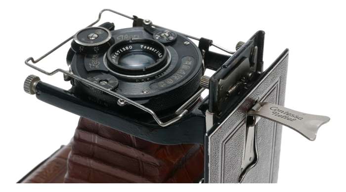 Zeiss Ikon Cocarette Luxus 1 521/2 Folding Camera Tessar 6.3/10.5cm