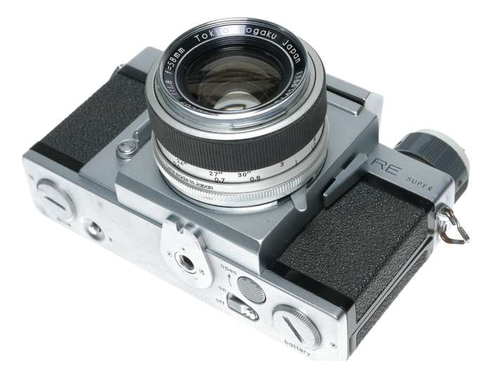 Topcon RE Super 35mm SLR Film Camera Auto-Topcor 1:1.8 f=58mm