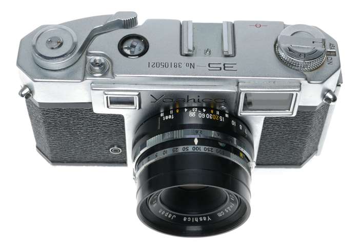 Yashica 35 Rangefinder Film Camera Yashinon 1:2.8 f=4.5cm Rare