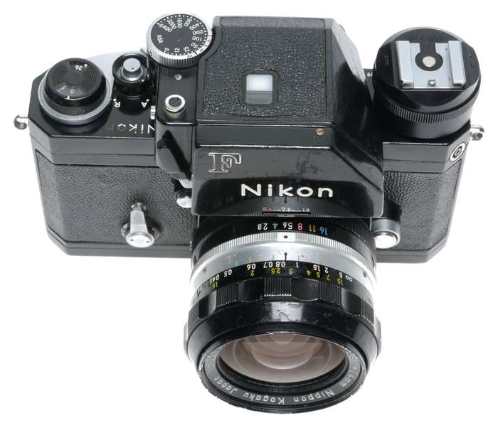 Nikon F Photomic Black SLR Camera Nikkor-N Auto 1:2.8 24mm Lens