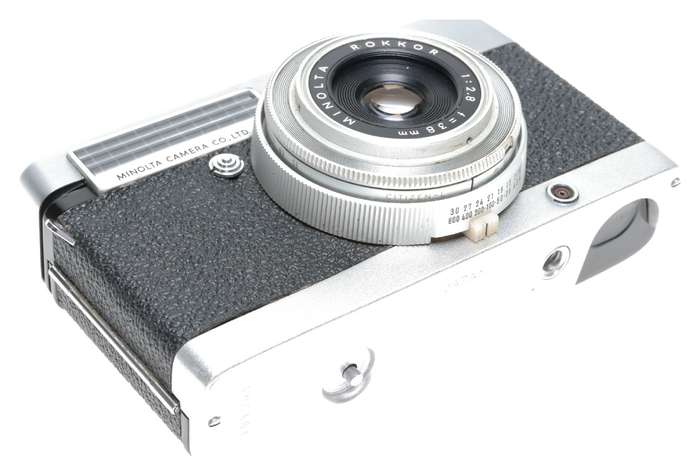 Minolta Minoltina-P 35mm Film Viewfinder Camera Rokkor 1:2.8 f=38mm