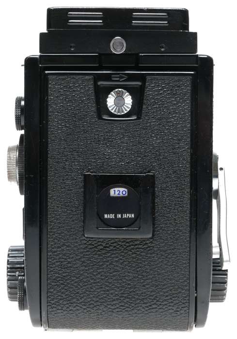 Mamiya C330 Professional-f TLR 120 Film Camera Blue Dot Sekor 2.8/80mm Lens