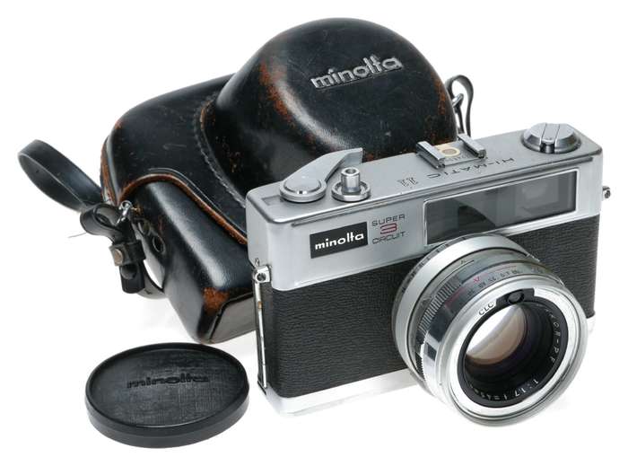 Minolta Hi-Matic 11 Super 3 Circuit Camera Rokkor-PF 1:1.7 f=45mm
