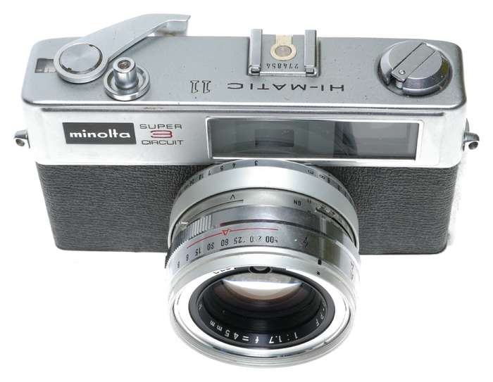 Minolta Hi-Matic 11 Super 3 Circuit Camera Rokkor-PF 1:1.7 f=45mm