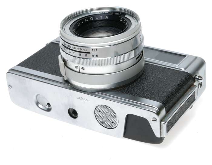 Minolta Hi-Matic 11 Super 3 Circuit Camera Rokkor-PF 1:1.7 f=45mm