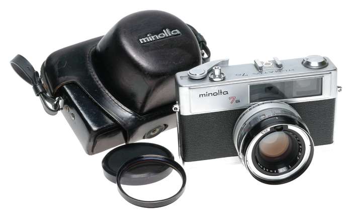 Minolta Hi-Matic 7s Rangefinder Camera Rokkor PF 1:1.8 f=45mm CLC