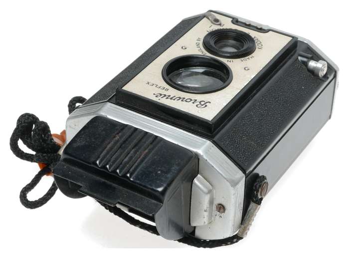 Kodak London Brownie Reflex TLR 127 Film Bakelite Box Camera