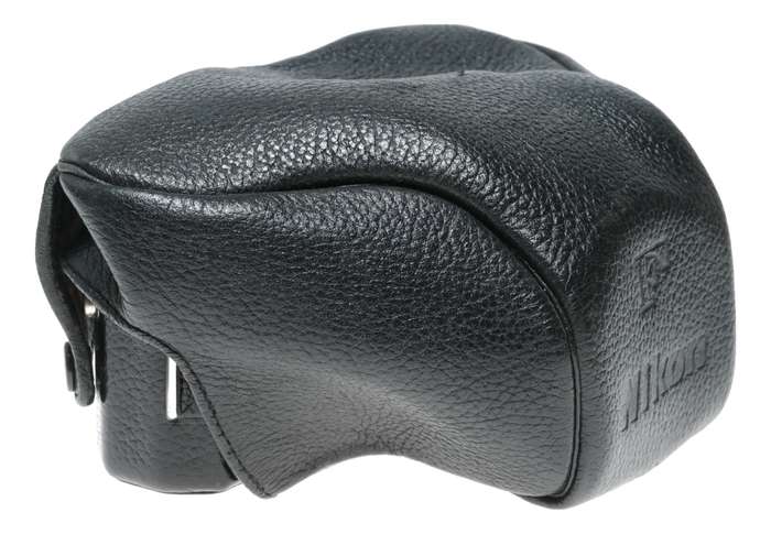 Nikon F Black vintage 35mm film camera antique leather case in used condition strap