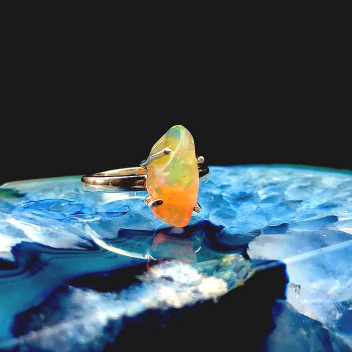 Opris - Opal