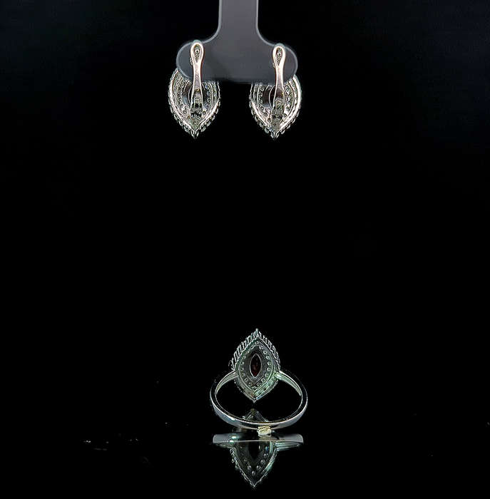 Gardier - Garnet and White Topaz