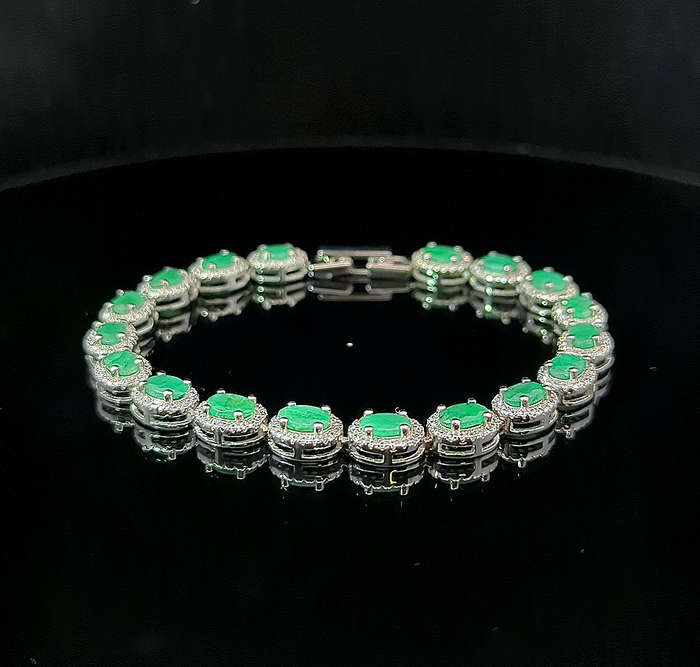 Oval Tennis Bracelet - Emerald and White Topaz