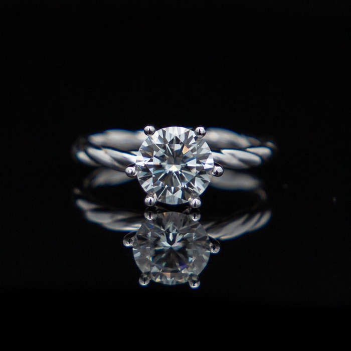 Ronda - Moissanite