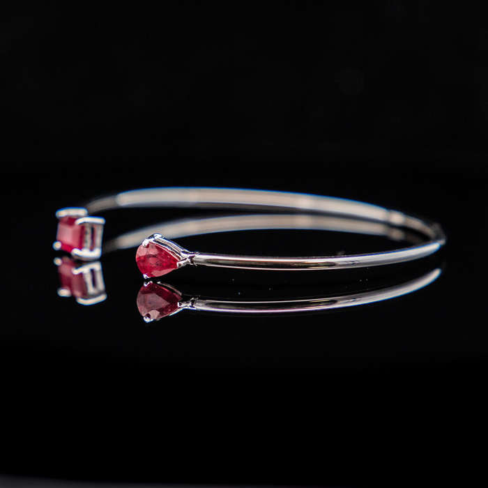 Louella - Rubies