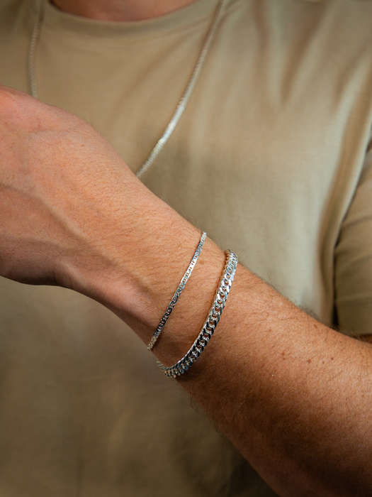 Oval Curb Bracelet - 20.5cm x 6mm