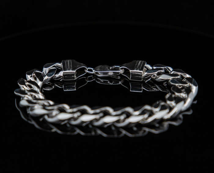 Oval Curb Bracelet - 21cm x 12mm