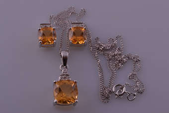 Gold Modern Set |  |