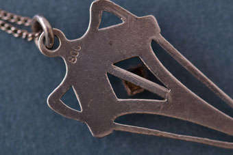 Art Nouveau Pendant |  |