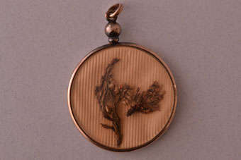 Victorian Picture Locket |  |