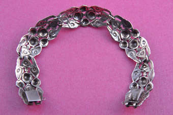 1930's Silver Bracelet |  |