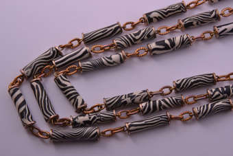 Vintage 3-Strand Necklace |  |
