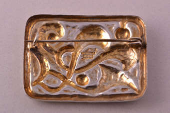 Retro Brooch |  |