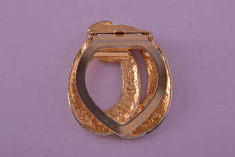 Gilt 1970's Scarf Ring |  |