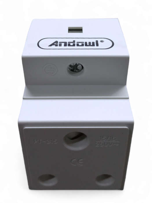 SJ038C Andowl Protection -  Din Modular Socket. 3 Pole 15 Amp