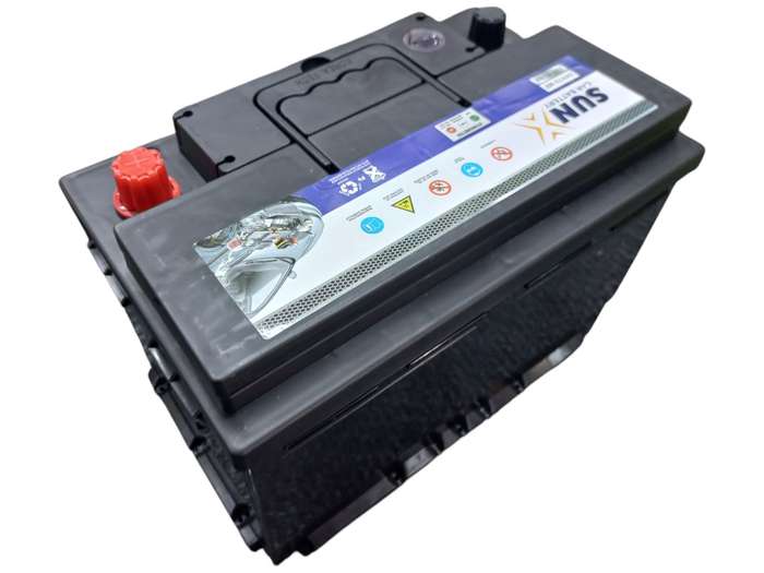 FB0280 SunX 652 - Auto Battery 12 Volt 72 Ah with OLD Battery. Plus R220 without OLD Battery.
