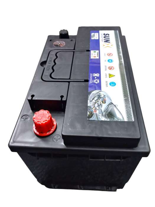 FB0280 SunX 652 - Auto Battery 12 Volt 72 Ah with OLD Battery. Plus R220 without OLD Battery.