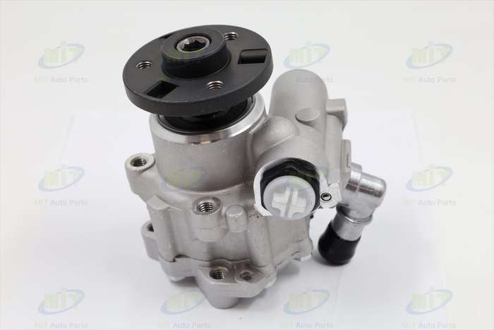 Bmw 5 Series E60 Power Steering, Pump 523/530 03-09
