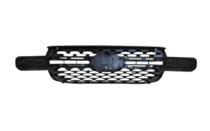 Ford Ranger Mk5 Grille Black + Chrome Moulding Xlt 2023-