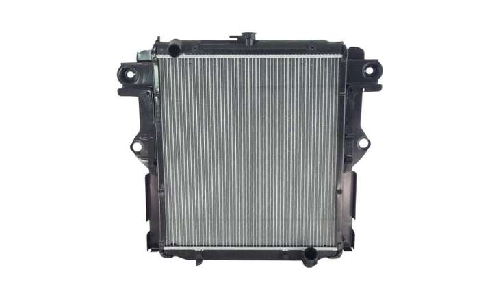 Toyota Landcruiser Fj76 Radiator 4.2d, Manual Transmission, 3 Core 2006- >landcruiser Fj79