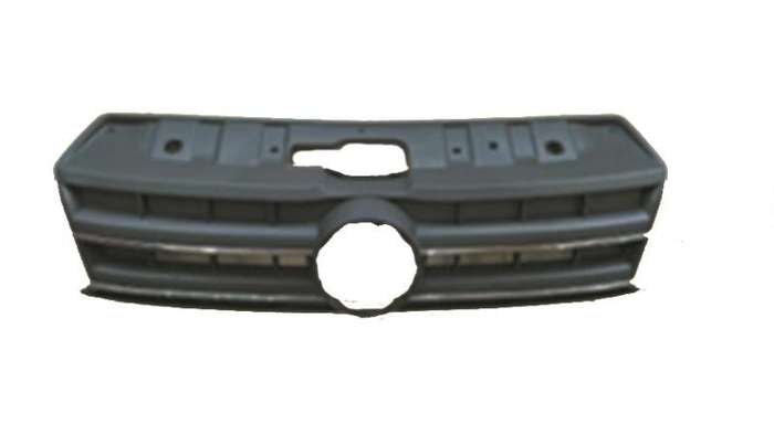 Amarok Main Grill 2010+