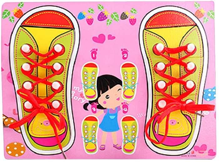 Tie shoelace puzzle