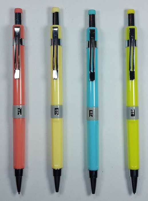 Clutch pencil 0.7mm